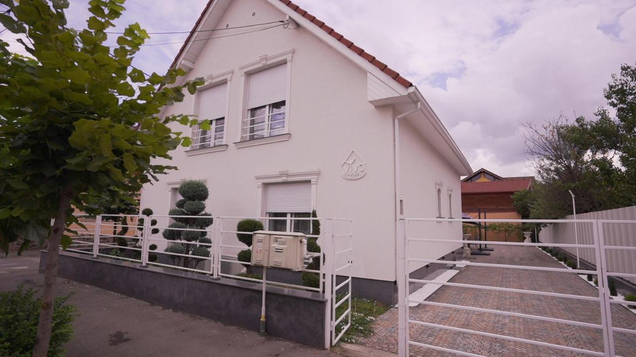 Vivo House Targu Mures Exterior photo