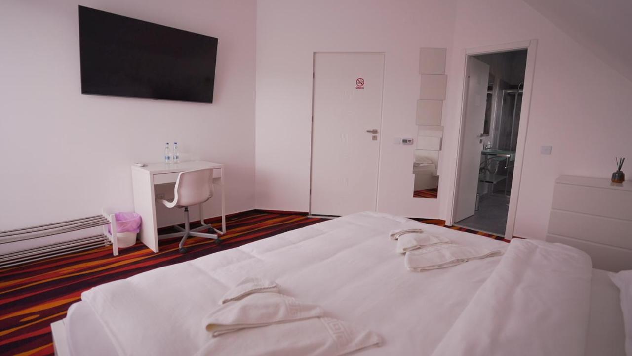Vivo House Targu Mures Exterior photo